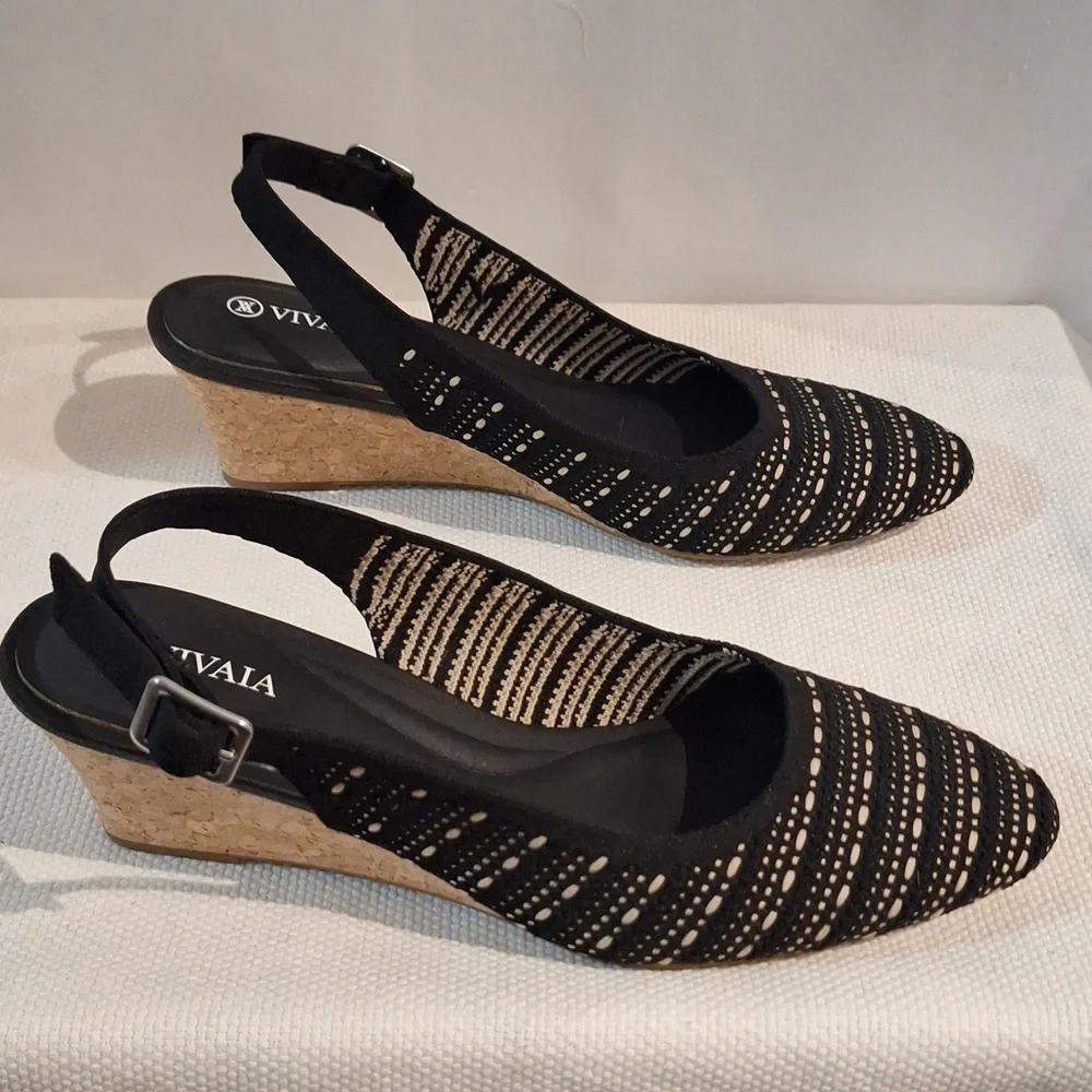 Vivaia Almond Toe Tamia Slingback Wedge Pro Sandal In Black Crochet Size 39